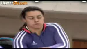 Bobsleigh woman shows ass crack