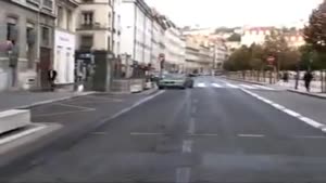 Idiot Makes Bus Crash