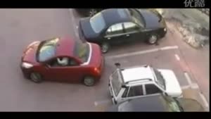 2 women parking