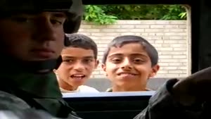 Soldier scares Iraqi kids