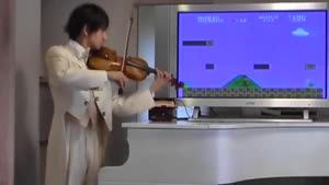 Violinist Plays Mario In Real-time