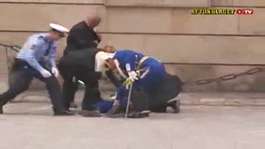 Guard Passes Out During Royal Wedding