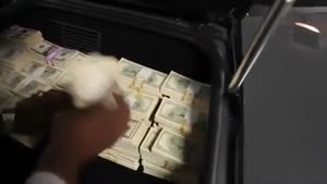 50 Cent Shows How Much Cash Fits In A Lambo