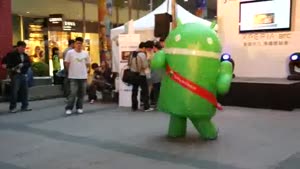 Dancing Android