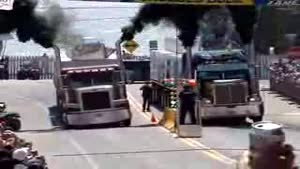 Dangerous Truck Race