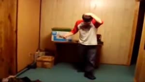 Idiot Tries To Break A Bottle On His Head