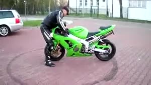 Douchebag Ruins His Motorcycle