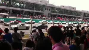Porsche Severly Rear-Ends A Ferrari