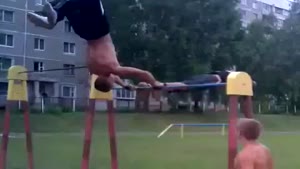 Horizontal Bar Show Off Fail