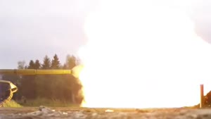 Slowmotion Tank Fire