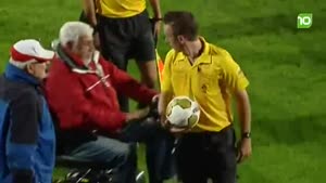 Referee Attacked By Old Senile Man