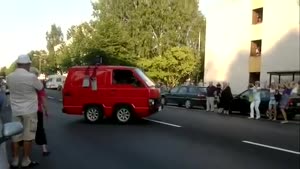 Ridiculously Short Mini Van