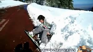 Snowboard Jump Goes Very Wrong