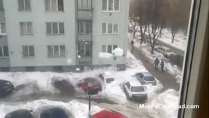 Snow Destroys Parked Cars