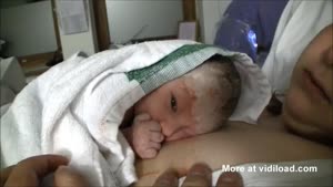 15 Minutes Old Baby Already Dislikes Her Dad