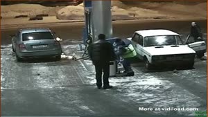 Dumbass Uses Lighter To Check His Fuel Tank
