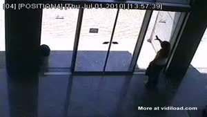 Dumb Blonde Doesn't Understand Automatic Door