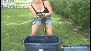 Girl Catches 23 Snakes With Her Bare Hands