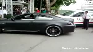 Idiot Crashes BMW M6