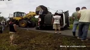 Removing A Crashed Truck Fail