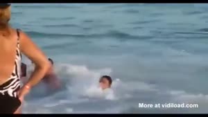 Four Guys Save Fat Drunk Woman From Drowning