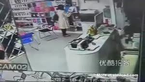 Mother And Daughter Rob Store