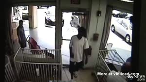 Thief Puts Puppies In His Pants