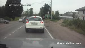 Man Angry At Driver Using His Phone