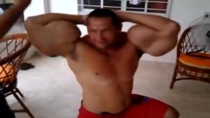 Idiot Mutates Himself With Synthol