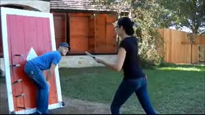 Crazy Couple Throwing Knifes