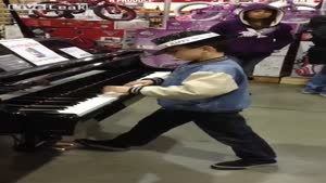 Kid Amazes Shoppers