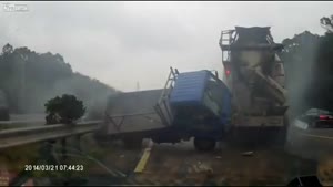Trucks Crash On The Highway