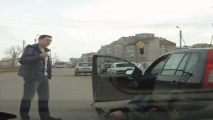 Extremely Drunk Driver In Russia