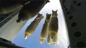 B-52 Dropping Bombs
