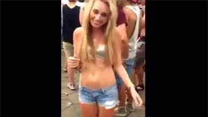 Girl Has Amazing Dancing Skills