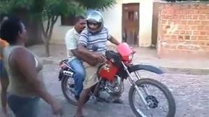 Drunk Motorbike Driving Fail