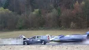 200 KM/H Crashtests