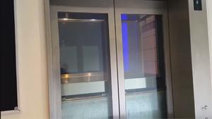 Chinese Elevator