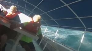 Scary Moment When Tourist Boat Capsizes