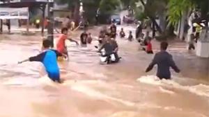 Crossing Flood On Motorbike Fails