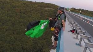 Base Jump Without Leg Straps