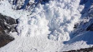 Bizarre Footage Of Avalanche