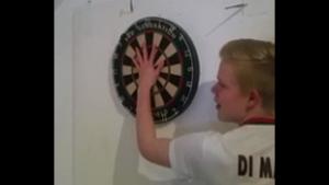 Dart Vs Finger