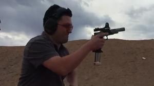 Gunslinger Sets World Record Reloading