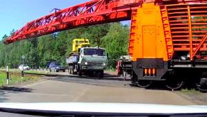 Impatient Truck Driver Creates Disaster