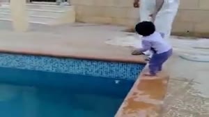 Arab kid get's swimming lessons