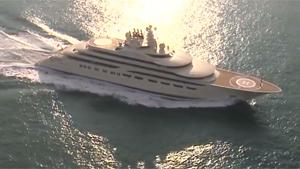 Building The Biggest Yacht In The World