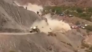 Sainz Crashes Hard In Dakar 2017