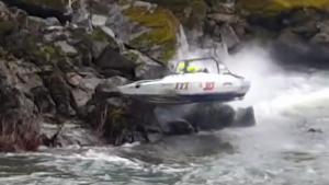 Speedboat Drives Straight Into Rocks